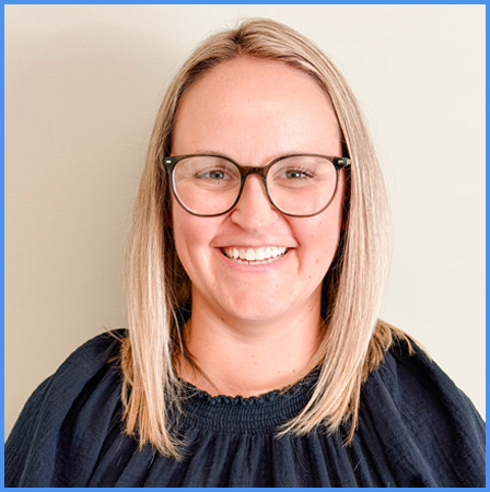 Ashley Walker headshot